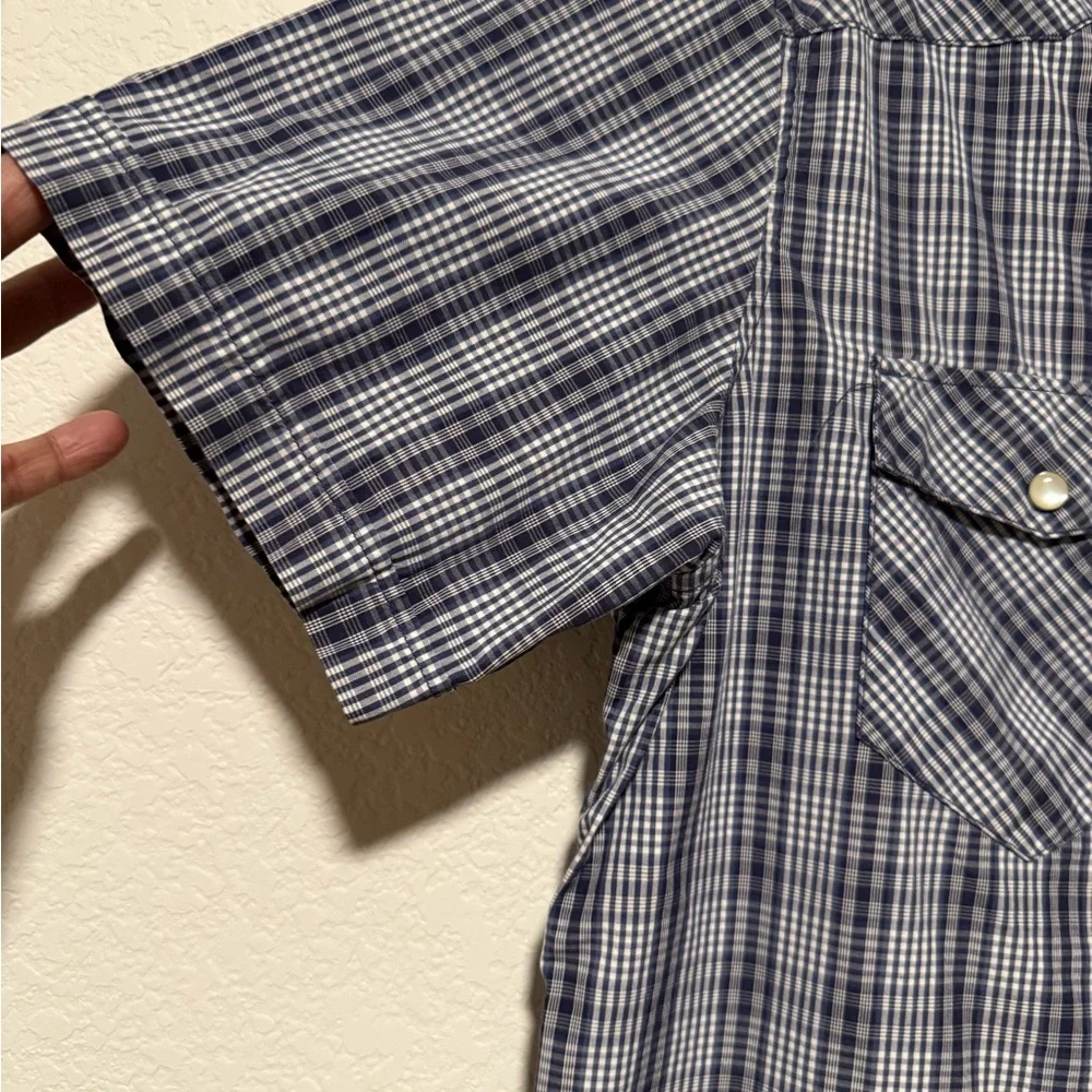 BANANA REPUBLIC Plaid Pearl Snap Button Men’s Sz MEDIUM